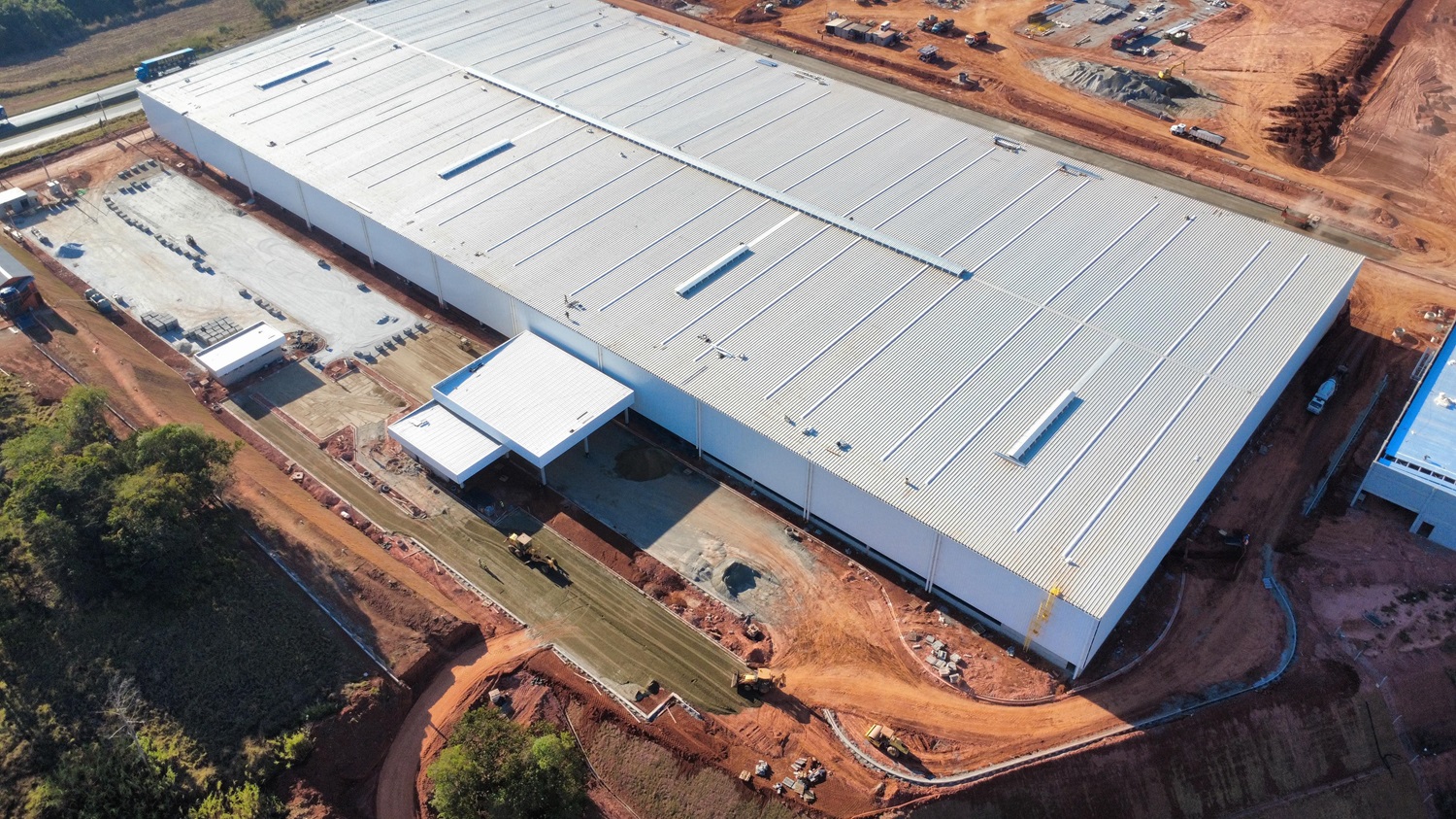 Logistics & Warehouse Roofing