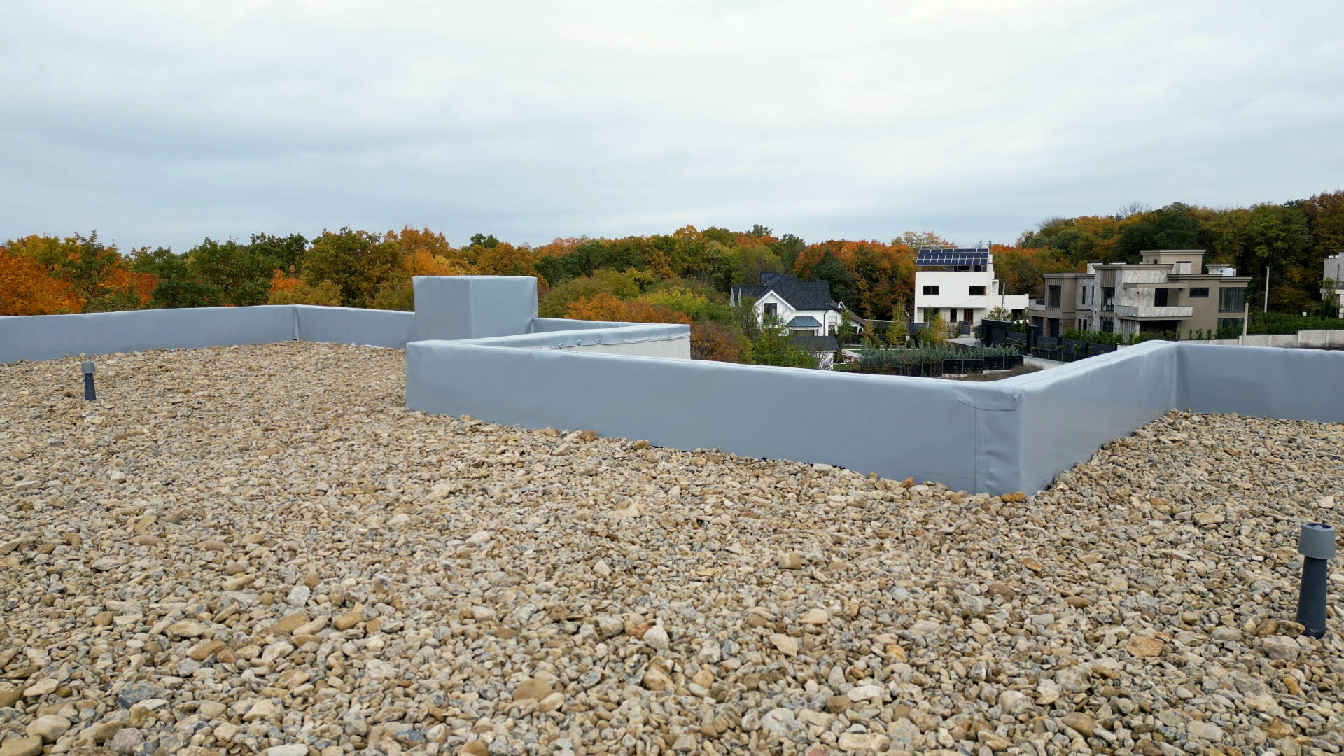 Ballasted Roof Systems for Columbus Commercial Buildings