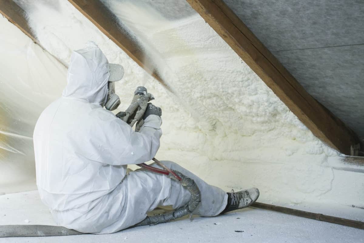 Spray Polyurethane Foam Roof Systems for Columbus Buildings