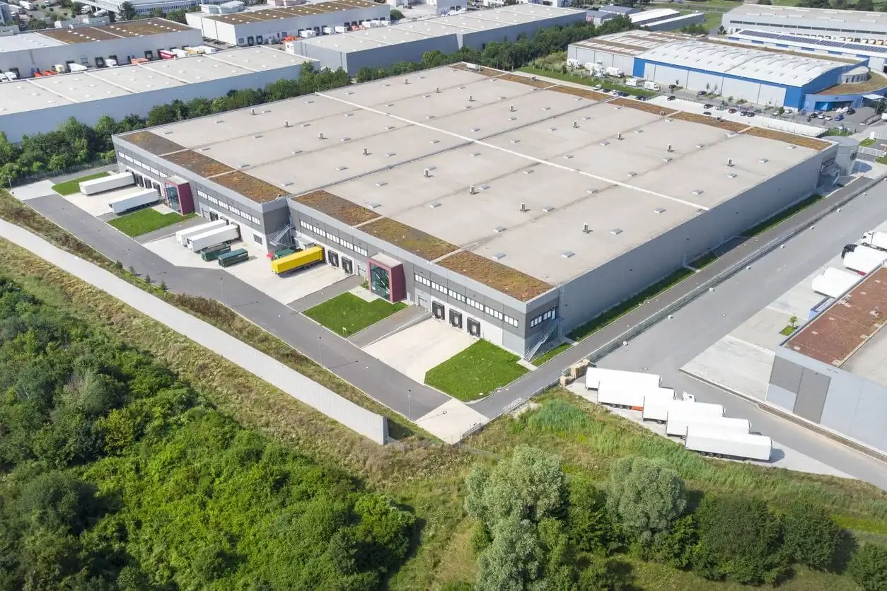 Warehouse and Distribution Center Roofing